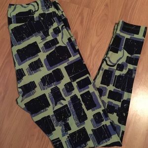 LuLaRoe TC camera/lens leggings